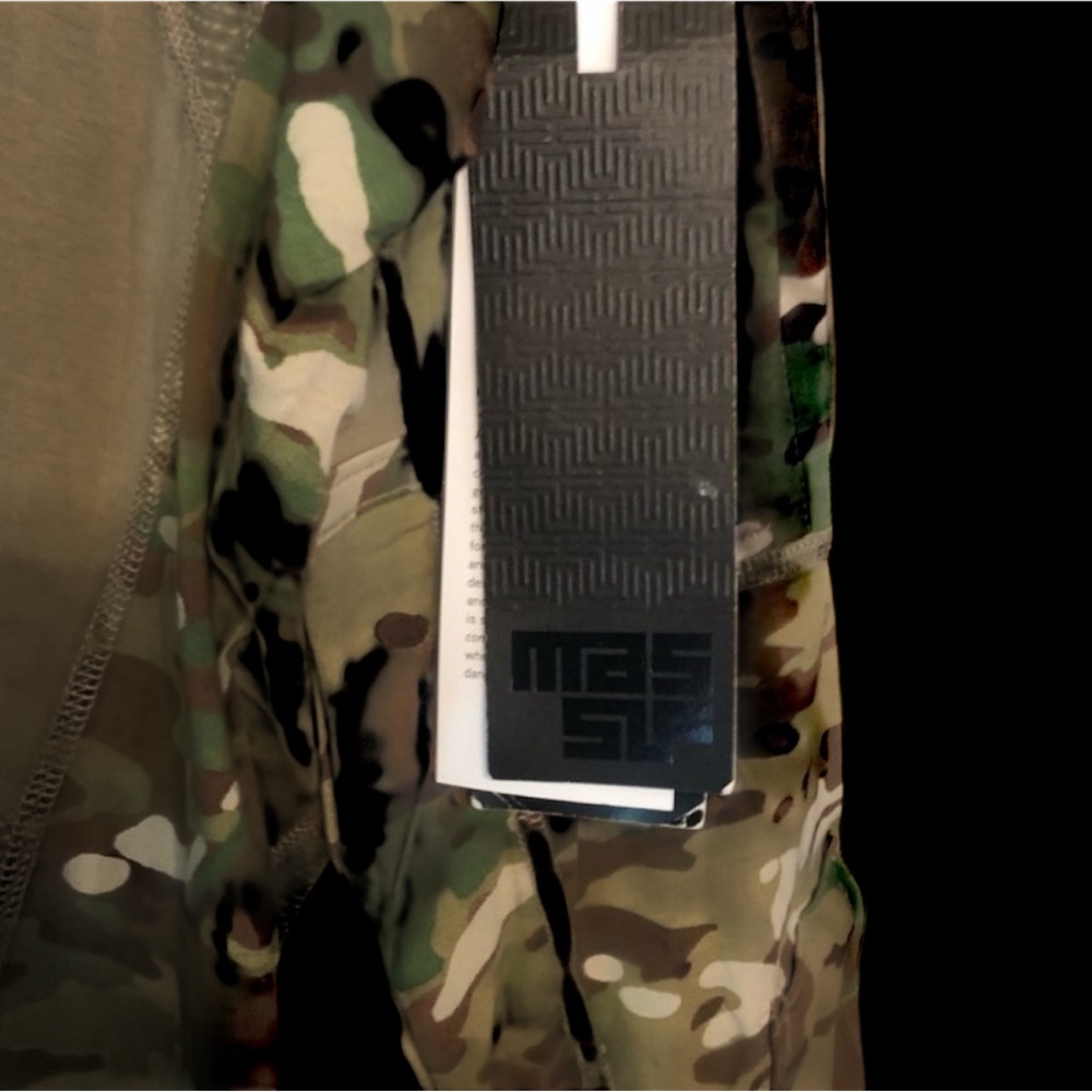 Massif ACS Army Combat Shirt Multicam Flame Resistant NWT XS Military Tactical - Picture 6 of 6
